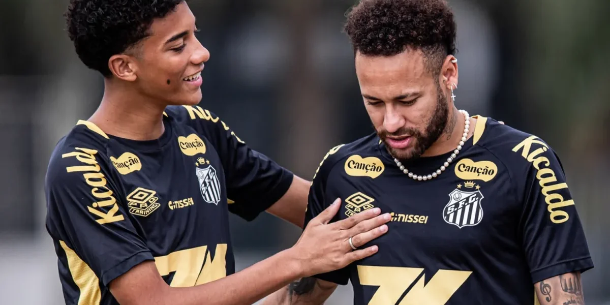 Neymar abraça Robinho Jr após gol e acaba com polêmica no Santos