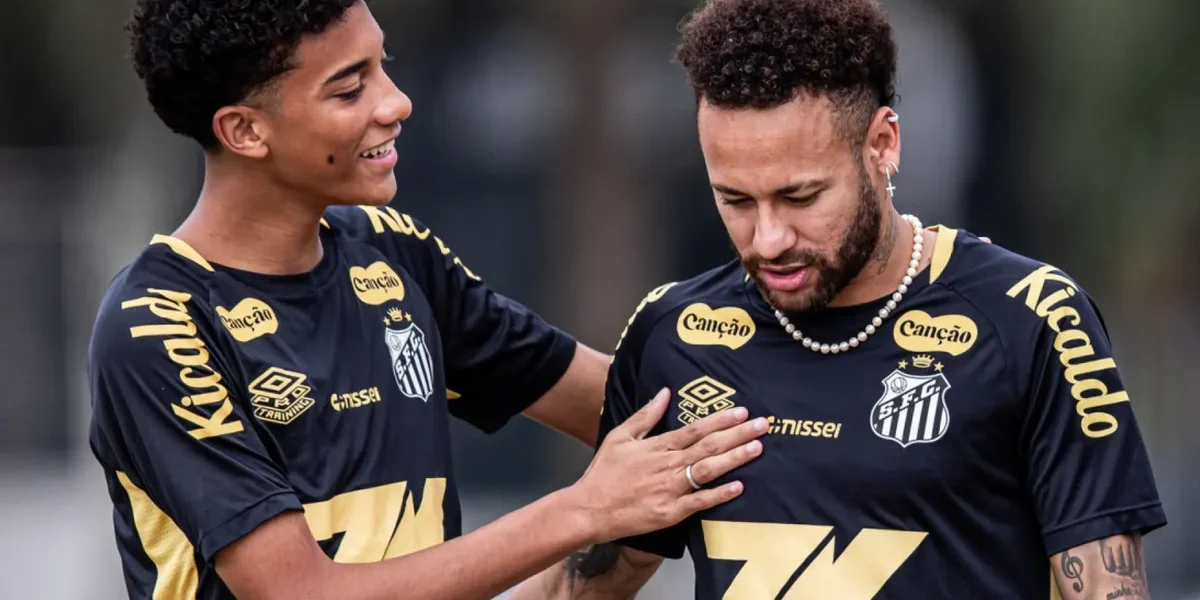 Neymar e Robinho Jr. enterram a polêmica e jantam juntos no hotel do Santos