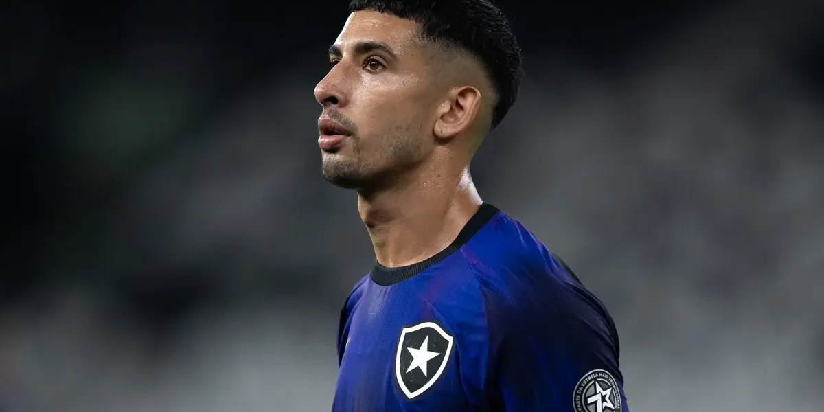 Botafogo leva quarto transfer ban da Fifa por Santi Rodríguez e busca reversão