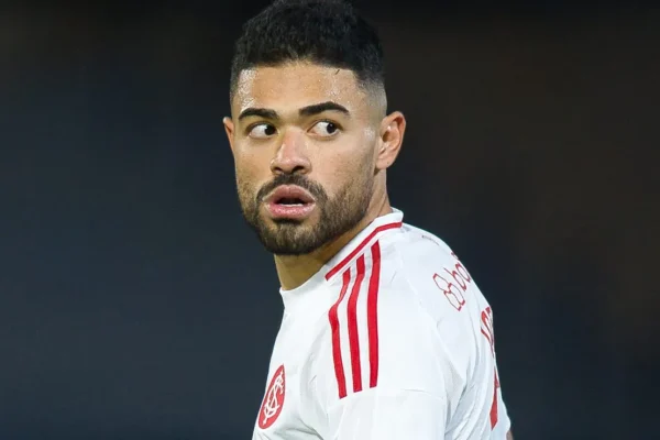 Bruno Tabata ganha moral com Pezzolano e pode ser titular no Internacional