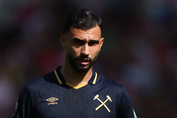Rebaixamento do West Ham pode abrir portas para Castellanos no Flamengo