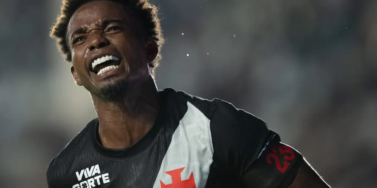 Thiago Mendes decide e Vasco vence Athletico-PR em São Januário