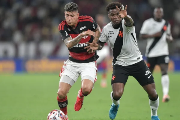 Auxiliar do Flamengo alerta: clássico contra o Vasco exige cautela total