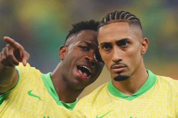 Sem Neymar 100%? Raphinha e Vini Jr. podem ser os novos protagonistas da Seleção na Copa