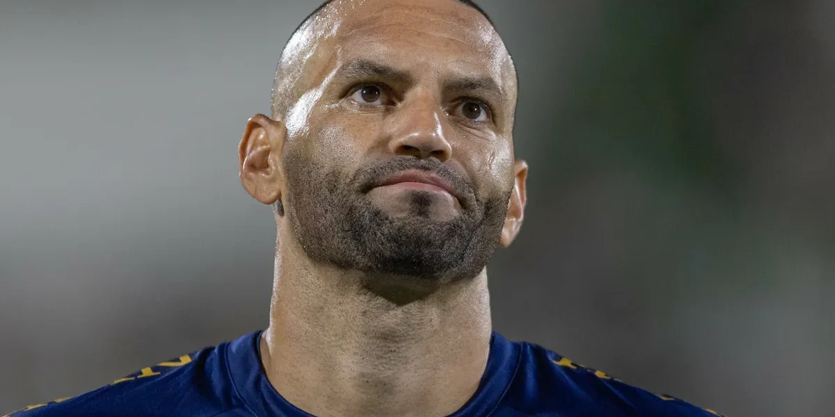 Weverton é convocado e vira desfalque do Grêmio contra o Corinthians