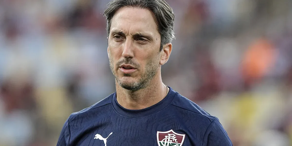 Zubeldía sob pressão no Flu, mas respaldo do elenco é total