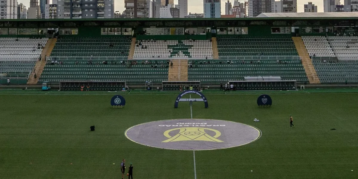 Chapecoense pede à CBF novo horário contra o Botafogo na Copa do Brasil