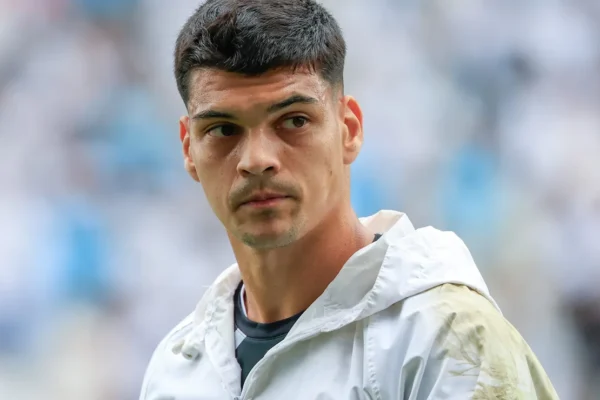 Gabriel Brazão quebra o silêncio sobre saída: ‘Cobrança é justa’