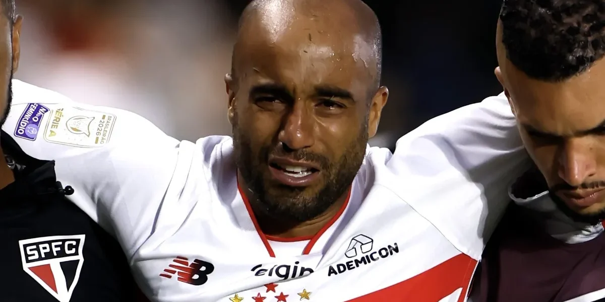 Lucas Moura se lesiona de novo, sai de maca chorando e acende alerta no São Paulo