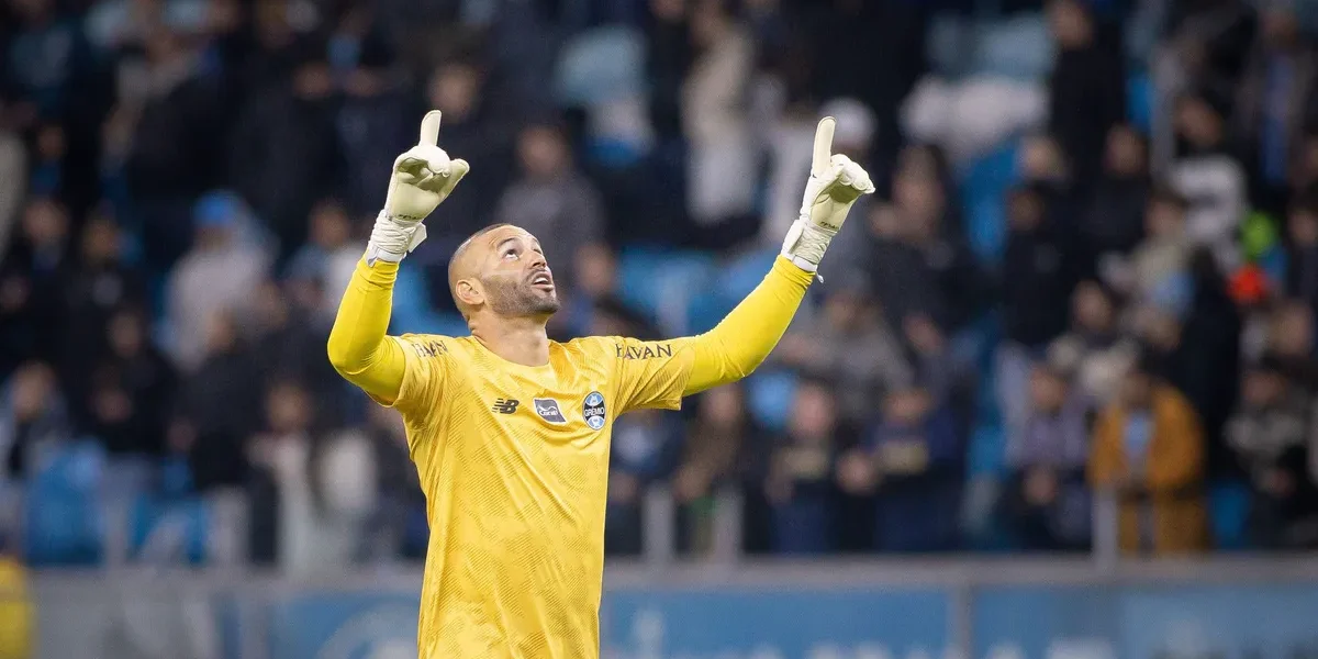 Weverton exalta torcida do Grêmio e comemora vaga na Copa do Mundo