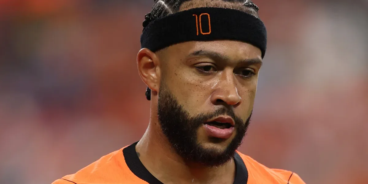 Memphis Depay responde críticas com ironia após goleada da Holanda na Copa