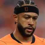 Memphis Depay responde críticas com ironia após goleada da Holanda na Copa