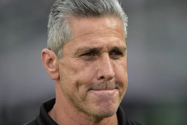 Jorginho aposta na Seleção: ‘Brasil vai passar pelo Japão na Copa’