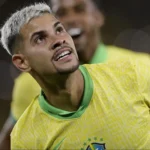 Zico exalta Bruno Guimarães: ‘Visão de jogo e entrega raras’