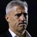 Vasco desiste de Hernán Crespo e acelera caça por técnico gringo na Copa