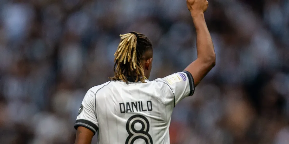 Danilo se declara ao Botafogo: ‘Quando muitos duvidaram, o clube acreditou’