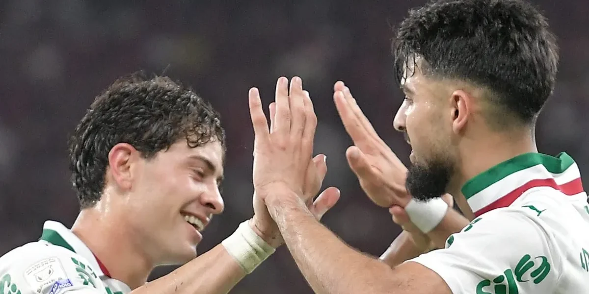 Flaco López e Giay: dupla do Palmeiras testa valor contra Islândia em amistoso