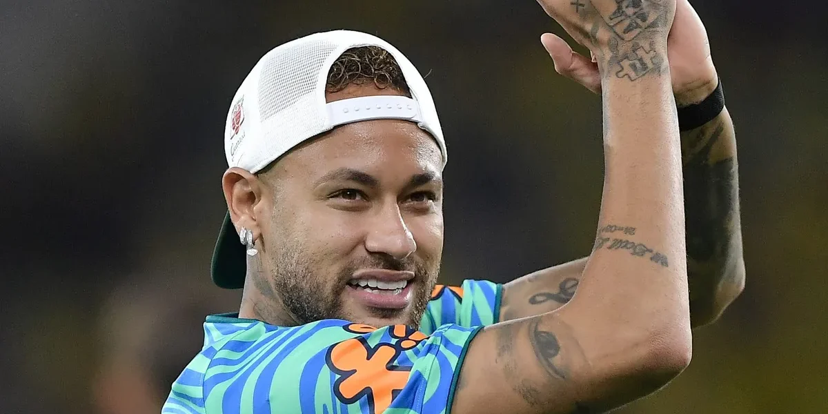 Neymar ganha ‘lan house’ exclusiva e fica isolado em amistoso contra o Egito