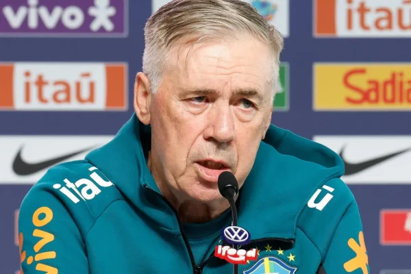 Ancelotti revela nova posição de Neymar na Copa do Mundo