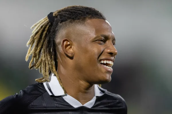 Casagrande crava: Danilo, do Botafogo, é titular absoluto na Seleção para a Copa