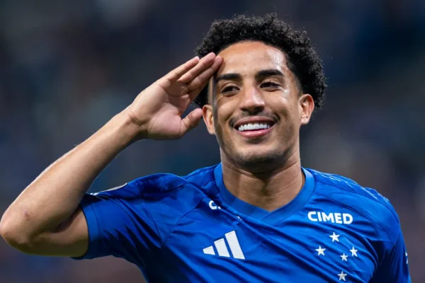 Cruzeiro espera proposta por Christian, mas nada oficial ainda