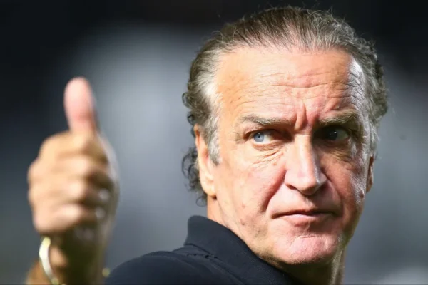 Cuca aprova: preparador de goleiros troca Santos por Internacional