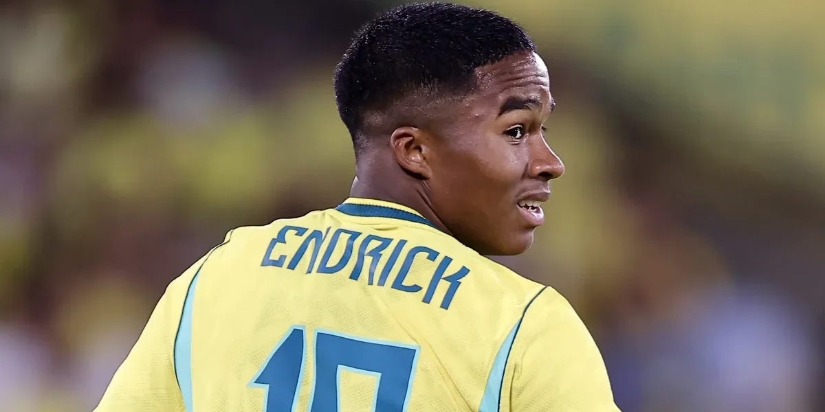 Endrick leva pancada de Casemiro em treino da Seleção e vídeo explode nas redes