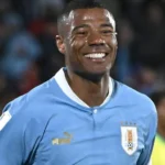De La Cruz brilha na estreia do Uruguai e jornal o exalta: ‘Causou grande impacto’