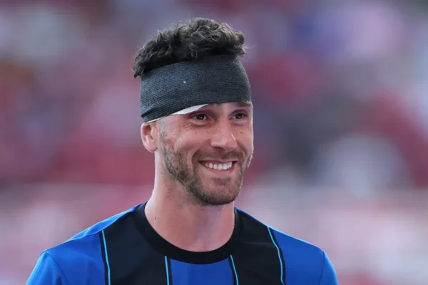 Lesão tira Balerdi da Copa; Marcos Senesi é o substituto na Argentina