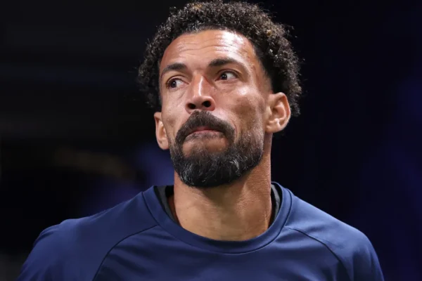 Vozinha, herói de Cabo Verde na Copa, está livre e vira alvo de clubes