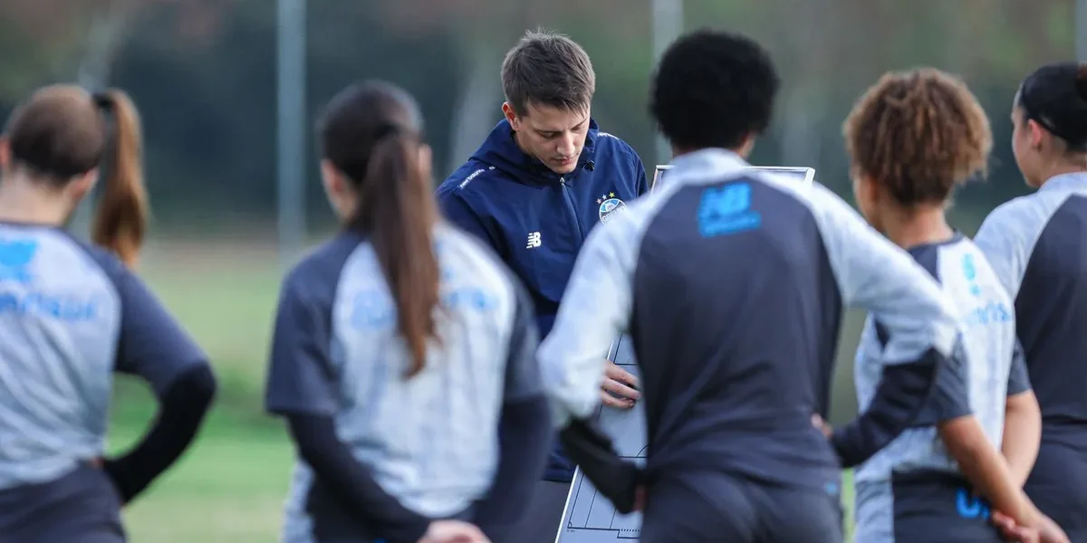 Grêmio busca liderança contra o Vasco no Brasileirão Feminino Sub-17