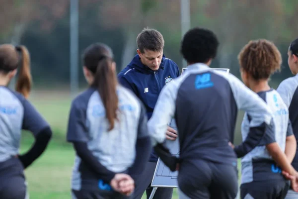 Grêmio busca liderança contra o Vasco no Brasileirão Feminino Sub-17