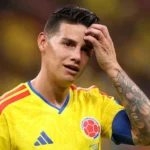 James Rodríguez vira meme ao usar colete de gelo no calor da Copa