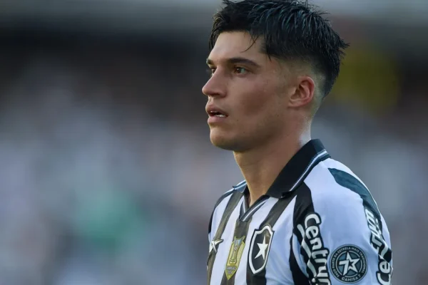 River Plate de olho em Joaquín Correa e Botafogo não segura venda