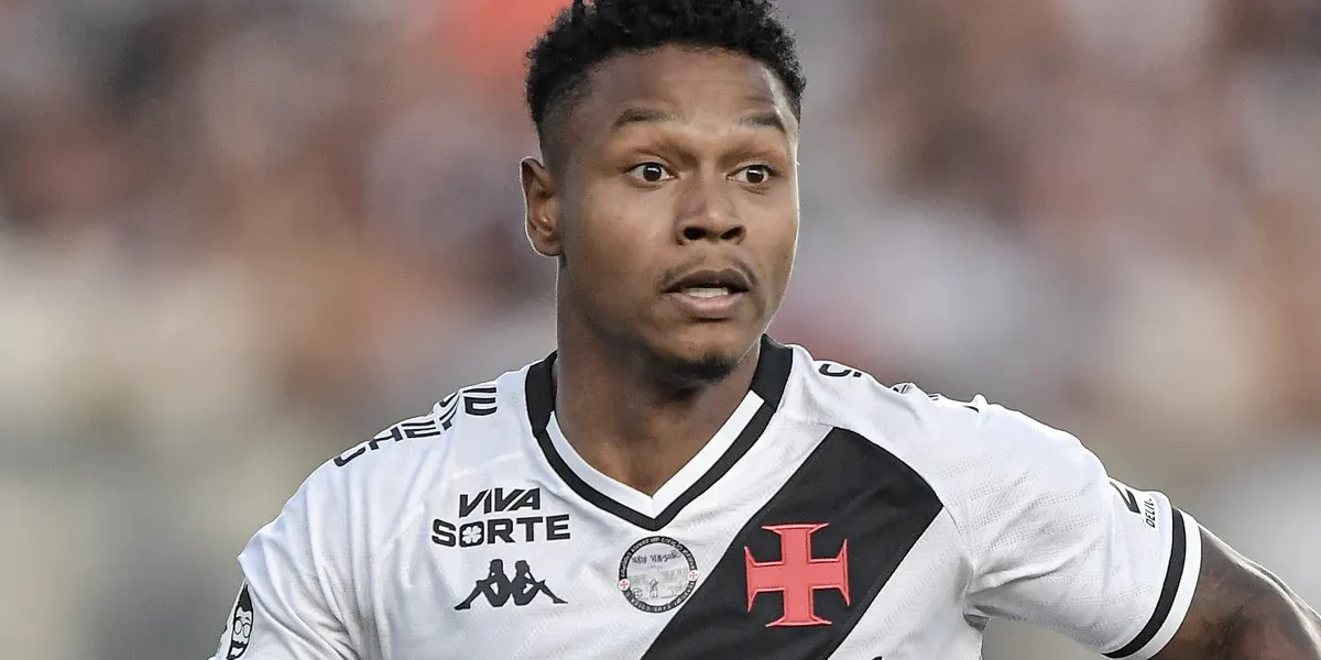 Matheus França deixa o Vasco e volta à Europa após desempenho abaixo do esperado