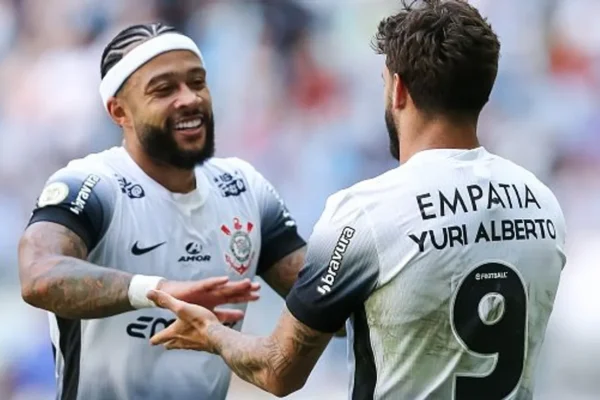 Corinthians prioriza manter Yuri Alberto em vez de renovar com Memphis Depay