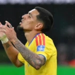 Gol anulado por milímetros: Muñoz vira herói da Colômbia contra RD Congo
