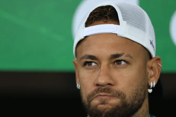 Neymar acelera recuperação e encaminha volta à Seleção Brasileira