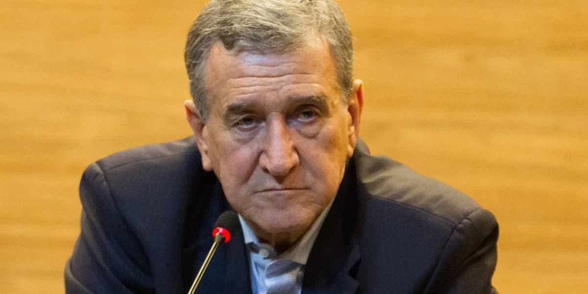 Carlos Alberto Parreira internado: torcida brasileira se une por sua recuperação