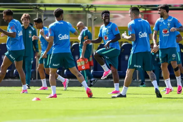 Brasil repete oito titulares da Copa de 2022 na estreia de 2026