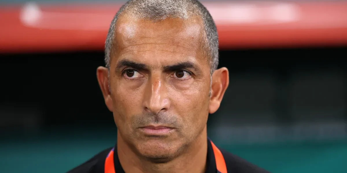 Tunísia demite Lamouchi após goleada histórica: 5 a 1 da Suécia