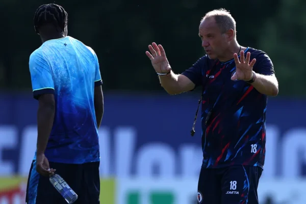 Técnico do Haiti ‘comemora’ ausência de Neymar e cita ‘sinal’ histórico
