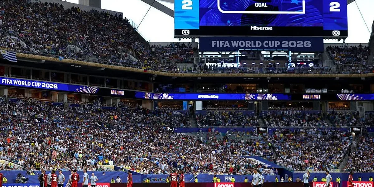 Argentino é expulso do Hard Rock Stadium após provocar torcida uruguaia
