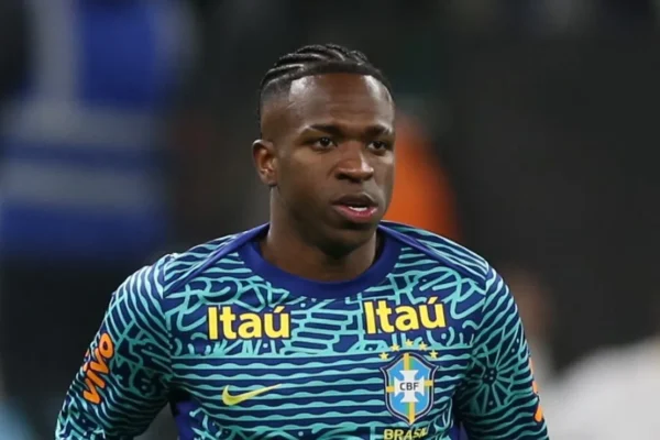 Vini Jr: Copa do Mundo supera tudo; Ancelotti mudou minha vida