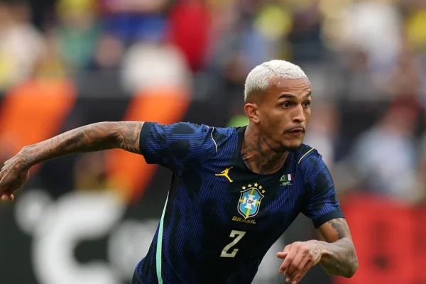Wesley inicia recuperação após corte da Seleção na Copa do Mundo