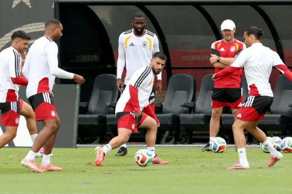 Rüdiger é titular: Alemanha divulga escalação contra Paraguai na Copa