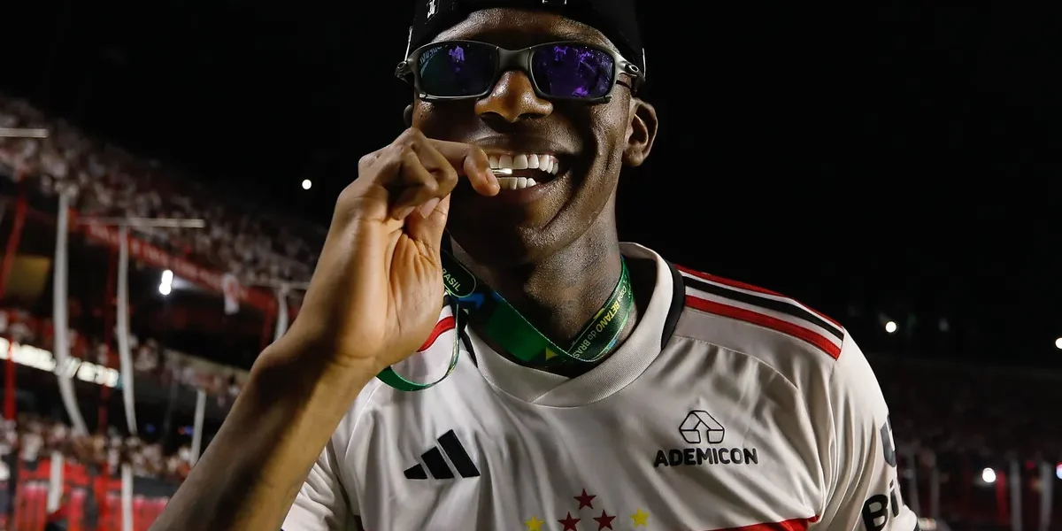 Santos tenta Arboleda de graça e oferece Zé Rafael ao São Paulo em troca