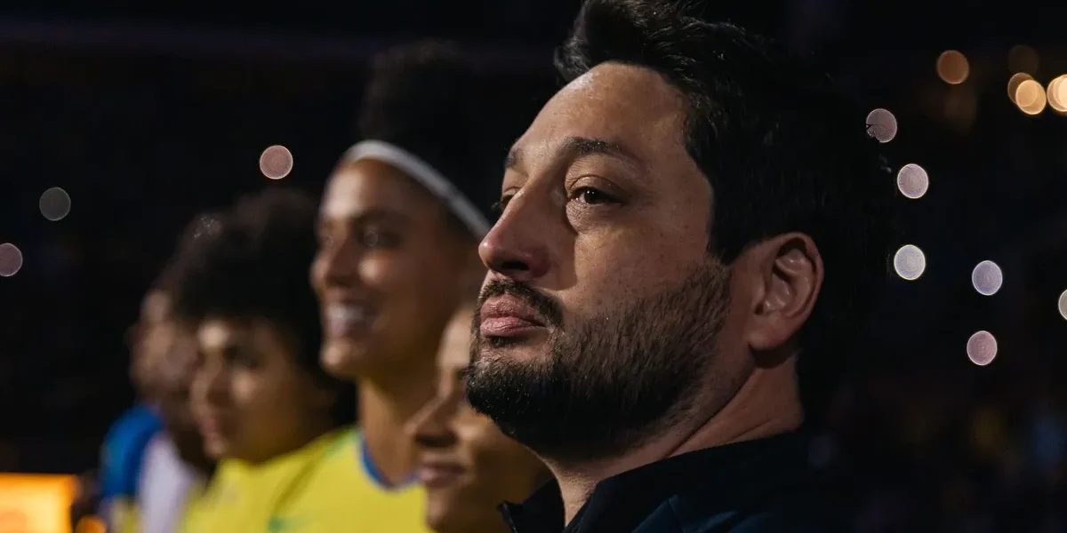 Arthur Elias vibra com virada do Brasil sobre os EUA: ‘Confiar no trabalho’