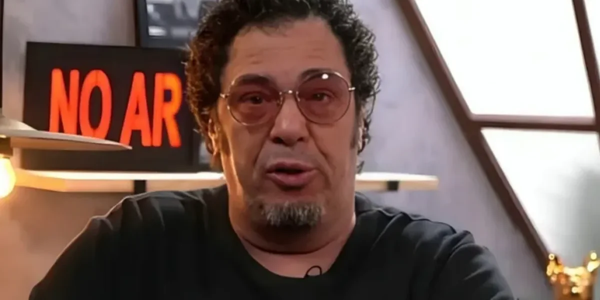 Casagrande detona jogo fraco e ironiza Fifa: “Quer dinheiro, não futebol”