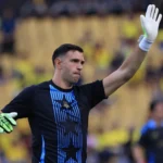 Dibu Martínez aposta em final Argentina x Brasil na Copa 2026 e alfineta: ‘Nos pênaltis’